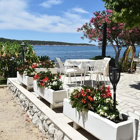 Apartment By The Sea Barbat, Rab - 18462