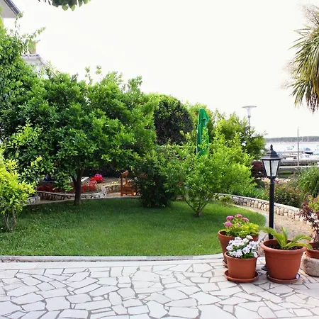 By The Sea Barbat, Rab - 18462 *